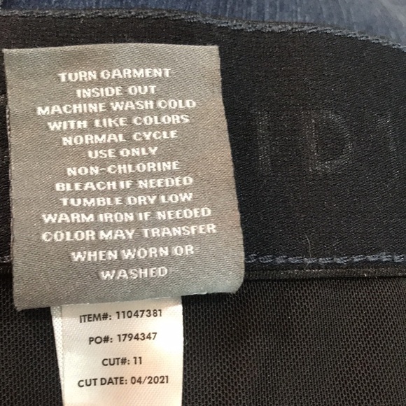 Sky High Skinny Premium Stretch High-Rise Dark Wash Jeans size 28T - Picture 10 of 10